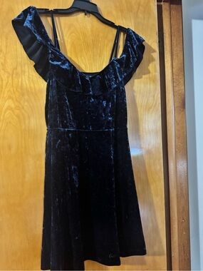 Velvet Ruffle-Trim A-Line Dress in Deep Navy - American Eagle